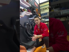 مدار کشش حرکت صندلی مسابقه تنظیم شده چرم با دکمه نشسته